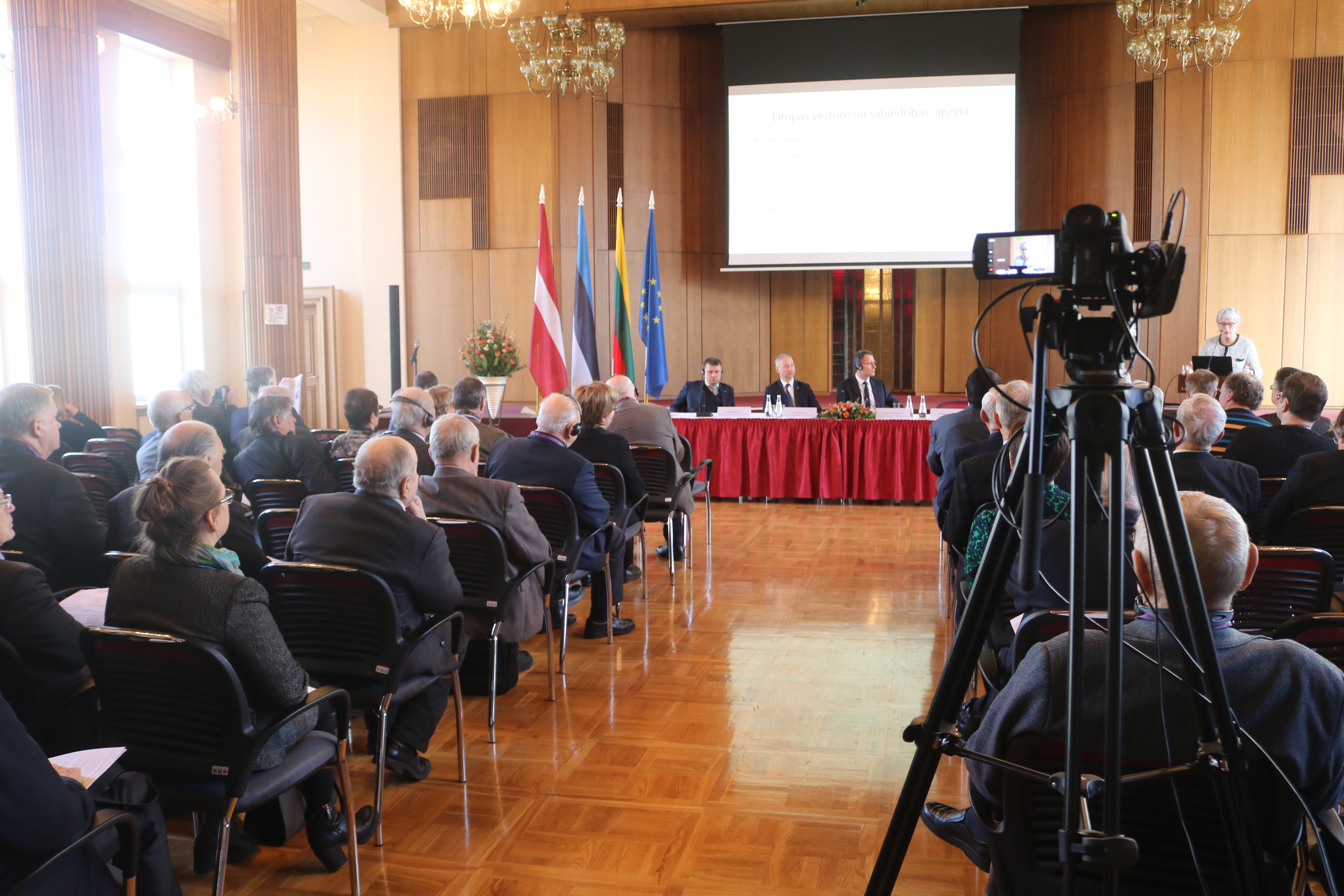 IMG_4558 Konferences 1. daļā piedalījās Baltijas valstu tieslietu ministri un EP deputāte